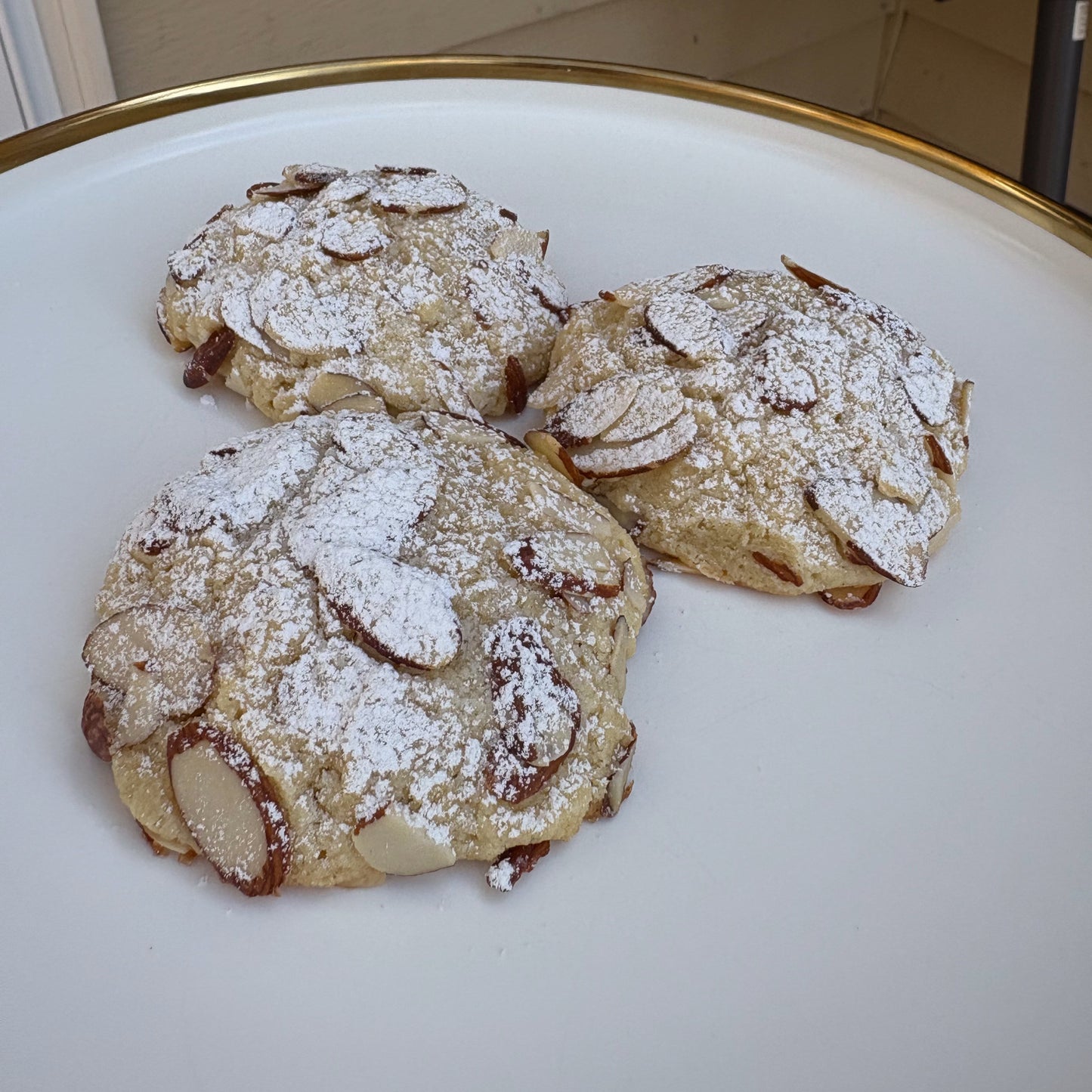 Almond Croissant Cookes
